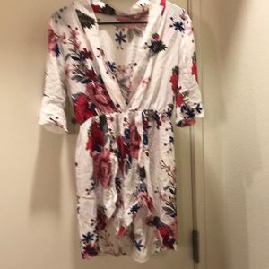 Romper shorts size M